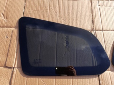 Стекло кузовная левая задняя duster ii 17- фото №1