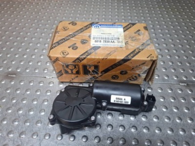 Привод доводчик дверь 68187830aa chrysler pacifical dodge grand caravan фото №1