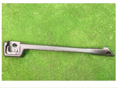 Lexus rx 300 3.0 v6 2001r - кронштейн шторка правий фото №1