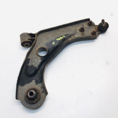 Правый рычаг c4 picasso 2 1,6 ehdi фото №1