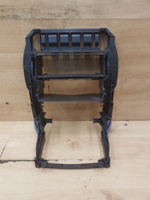 Каркас кронштейн рамка радіо mercedes w210 рестайлінг фото №1