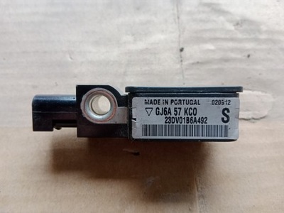 Czujnik sensor uderzenia Mazda 6 rx8 GJ6A57KCO