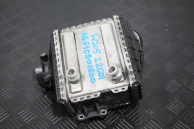 Радиатор интеркулер c-klasa w205 amg a6510901800 фото №1