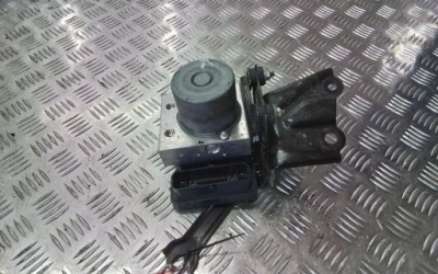 Toyota yaris cross насос abs 445400d510 фото №1