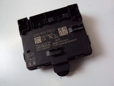 Модуль двері audi a4 a5 q7 4m0959795d фото №1