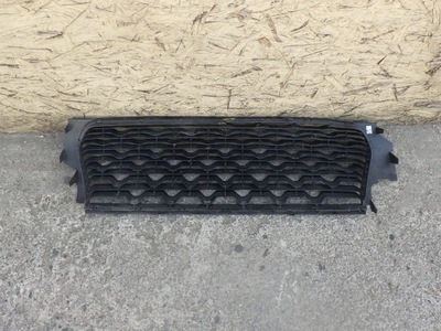 Dacia duster ii 2 17- решітка бампера передня фото №1