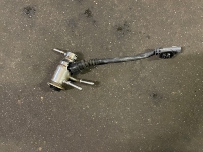 Alfa romeo giulia 2.2 форсунка adblue 55283227 фото №1