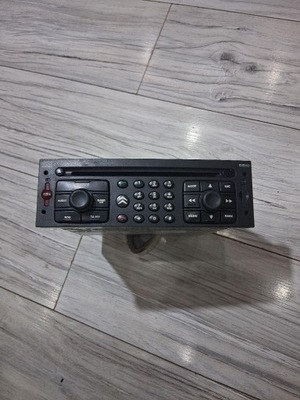 Радио заводской citroen c3 96533158xt фото №1