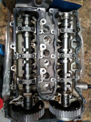 Peugeot citroen головка вали 1.2 turbo 9808067110 фото №1