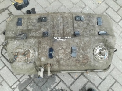 Kia sportage ii tucson i 2004 - 2010 rok 2.0b бак пального з насос фото №1