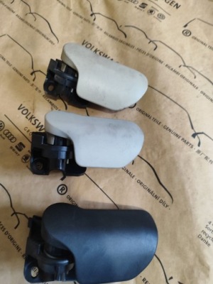 Audi a6 c6 важіль відкривання капот 4f1823533c фото №1