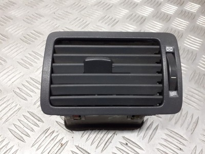 Решётка обдув левая kia carens ii фото №1