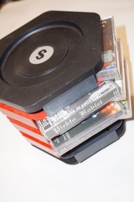 POLSKA STOJAK na KASETY AUDIO MAGNETOFONOWE PRL SZAFKA