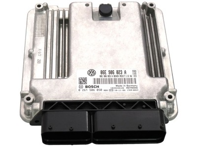 KOMPIUTERIS VW TOUAREG 3.0 FSI 06E906023A 0261S06050 