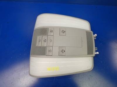 E klasa w212 лампа освещение кабины перед фото №1