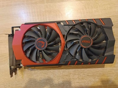 MSI Radeon R9 390 8 GB artefakty