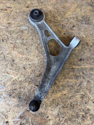 Важіль правий перед renault austral x-trail t33 espace vi фото №1