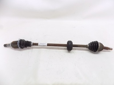 Привідний вал права перед - sandero stepway ii fl 1.5 dci фото №1