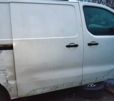 Дверь правое боковой сдвижные ролик замок jumpy expert iii iv proace vivaro c фото №1