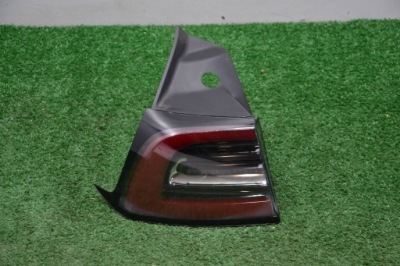 Лампа задний  задняя левая tesla 3 1077397 фото №1