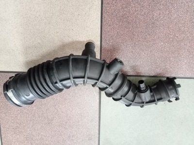 Труба шланг wąż воздуха renault clio iv captur 165764382r фото №1