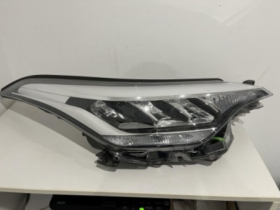 Toyota c-hr chr lift лампа правый перед full led 81110-f4180 фото №1