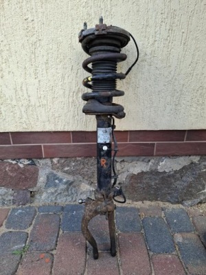 Амортизатор перед правый lancia thesis 02-09 демонтаж kompletny фото №1