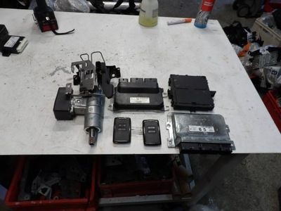 Набор стартовый renault clio v 5 2 ключи 237a00157r фото №1