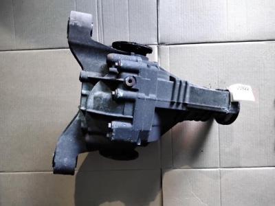 Vw touareg міст задній фото №1