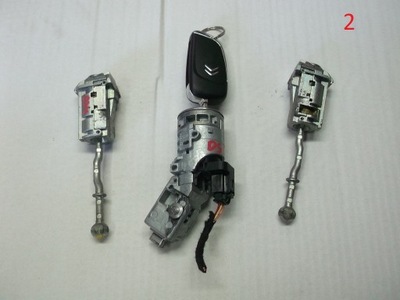 Citroen ds4 замок зажигания ключ вкладка фото №1