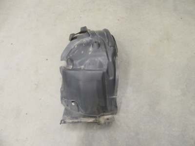 Підкрилок права перед частина задня bmw e90 e91 фото №1