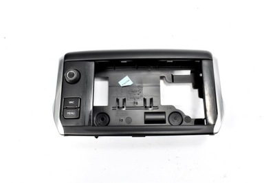 Рамка корпус дисплея радио 9672846077 peugeot 208 2008 фото №1