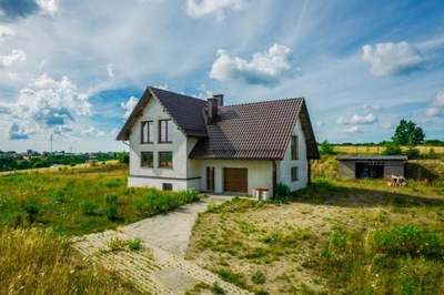 Dom, Sierakowice (gm.), 150 m²