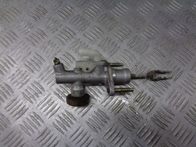Помпа сцепления nissan primera p12 2.0 фото №1