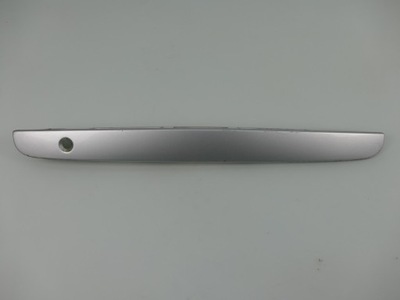 Mazda premacy накладка кришки багажника 18g фото №1