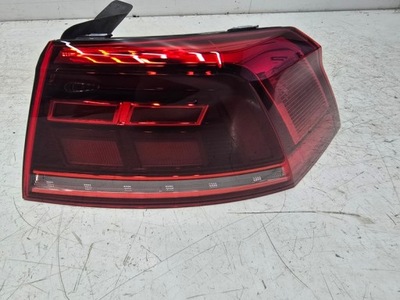 Vw passat b8 седан лампа задня фото №1