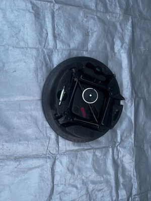 Jeep compass ii домкрат вкладыш w запаска комплект 2018- фото №1