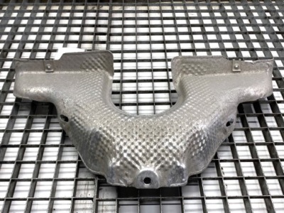 Накладка тепловая 1676800603 mercedes gle suv фото №1