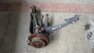 Поворотний кулак задня права rav4 iv фото №1