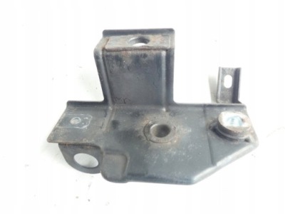 Кронштейн радиатора правое нижние toyota verso 09-13 фото №1