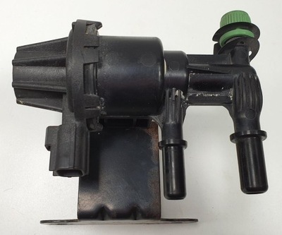 Клапан вакууму aston rapide 4l24-9g641-bb фото №1