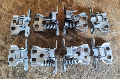 Петли дверь правый перед jeep grand cherokee wk фото №1