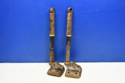 Амортизатор задняя кронштейн toyota hilux vii 05-15 фото №1