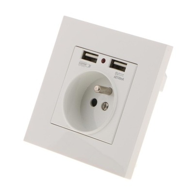 2 gniazda USB z portem USB + Standard