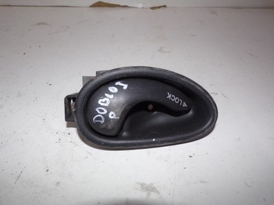 Ручка внутренняя дверь правая/левая fiat doblo i фото №1