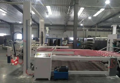 Stacker 1600 x 3000