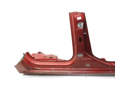 Порог стойку правый задний  lkrd peugeot 5008 i фото №1