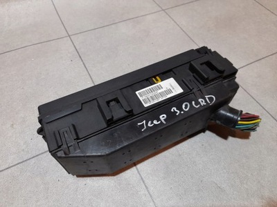 Jeep grand cherokee wk 3.0 коробка предохранителей фото №1