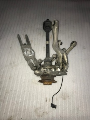 Mercedes w253 glc 6.3 amg ступиця поворотний кулак задній l фото №1