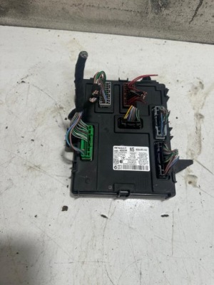 Renault koleos ii модуль блок управления bcm 284b14693r фото №1